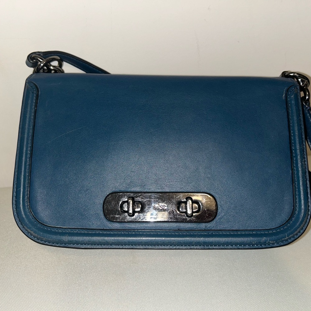 Coach Navy Leather Chain Shoulder Bag - Picture 4 of 11